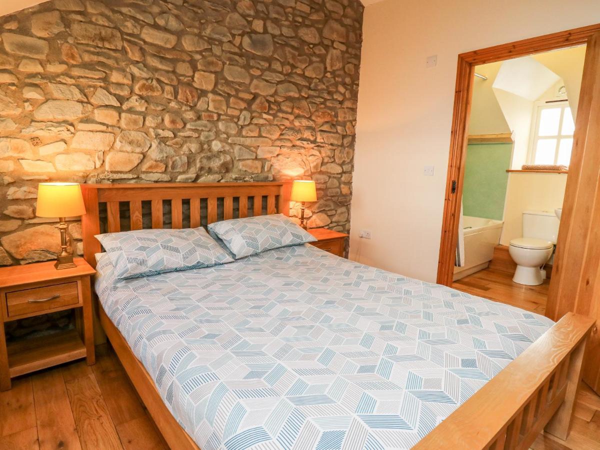 Mill Cottage, Lampeter Ciliau-Aeron Exteriör bild